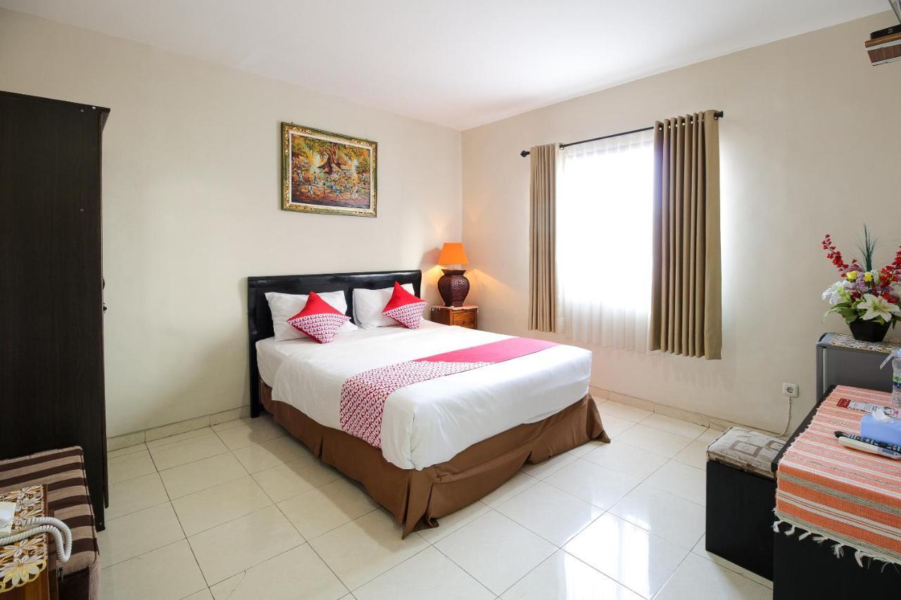 Oyo 734 Tuban Torres Accomodation Kuta  Exterior photo