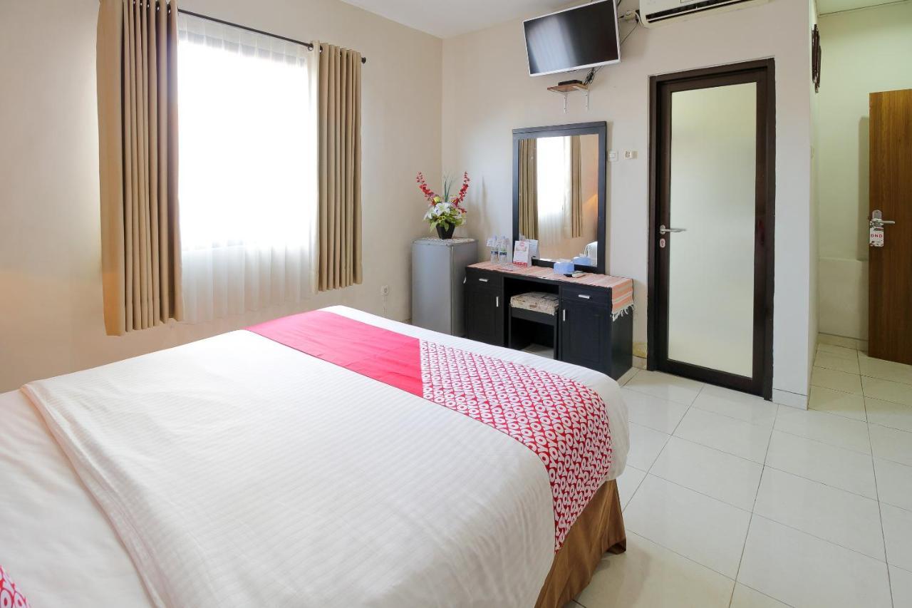 Oyo 734 Tuban Torres Accomodation Kuta  Exterior photo