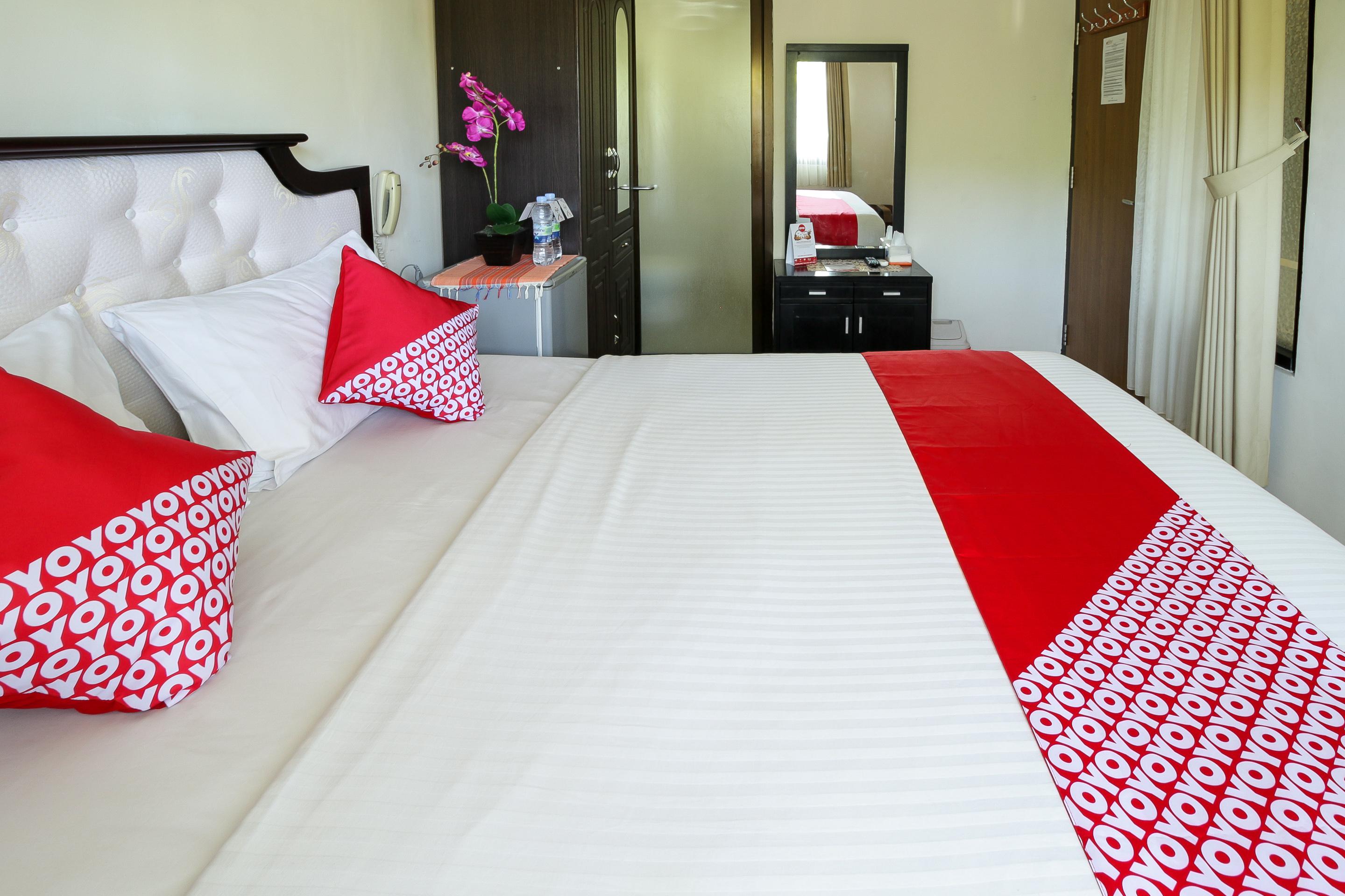 Oyo 734 Tuban Torres Accomodation Kuta  Exterior photo