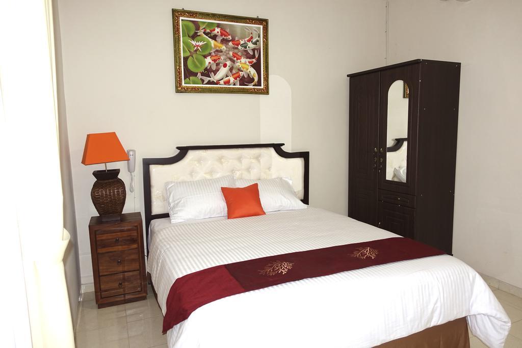 Oyo 734 Tuban Torres Accomodation Kuta  Room photo