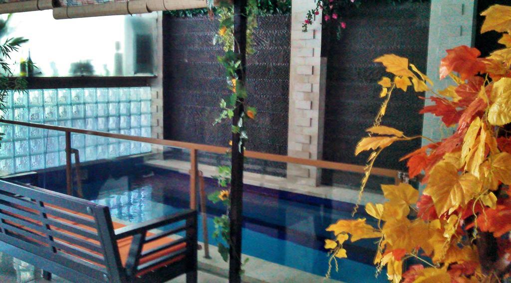 Oyo 734 Tuban Torres Accomodation Kuta  Exterior photo