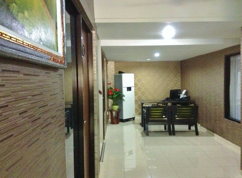 Oyo 734 Tuban Torres Accomodation Kuta  Exterior photo