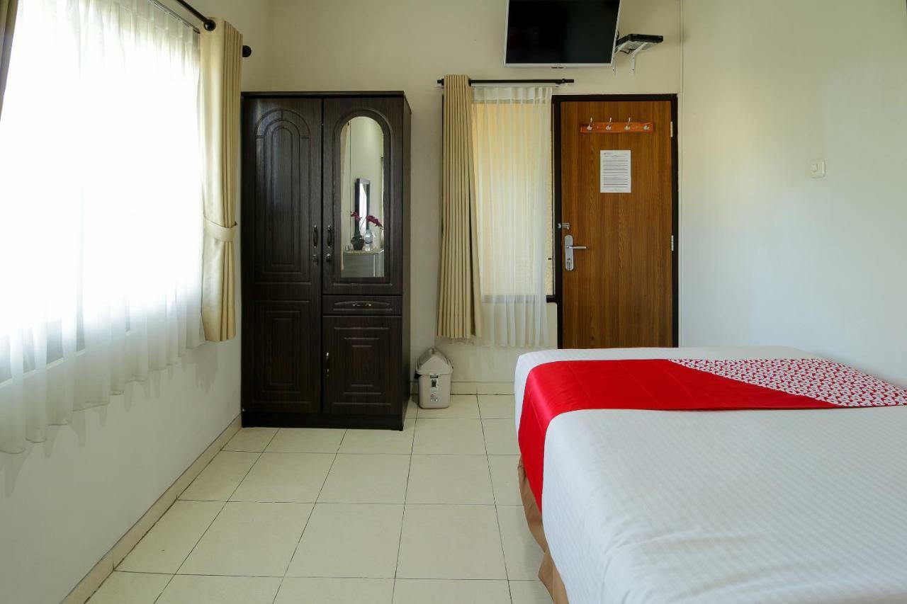 Oyo 734 Tuban Torres Accomodation Kuta  Exterior photo