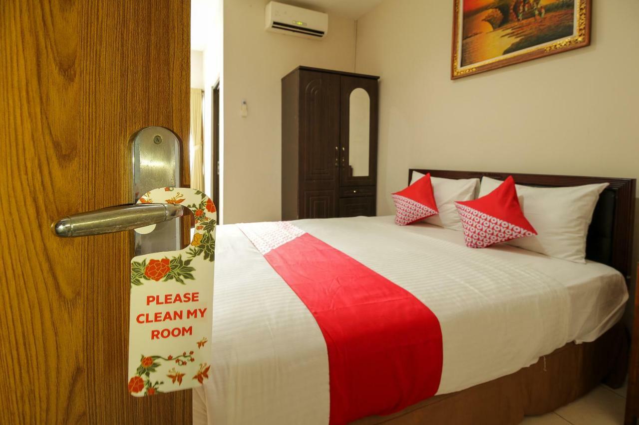Oyo 734 Tuban Torres Accomodation Kuta  Exterior photo